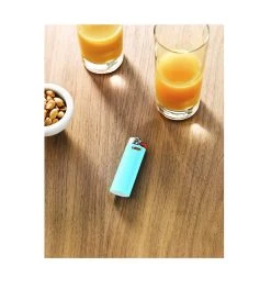 Bic Aanstekers Maxi - 50 Stuks Aanstekers - 3.000 Vlammen - Mix Color Lighter 10 Bic Aanstekers Maxi - 50 Stuks Aanstekers - 3.000 Vlammen - Mix Color Lighter -Clipper Winkel 1686425329